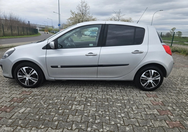 Renault Clio cena 9600 przebieg: 190000, rok produkcji 2008 z Gubin małe 121